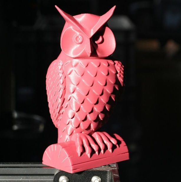 An owl statue printed with the Creality Sermoon D3.
