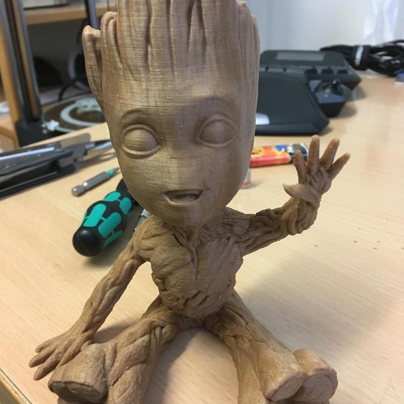 Here’s a replica of the infamous Groot model: