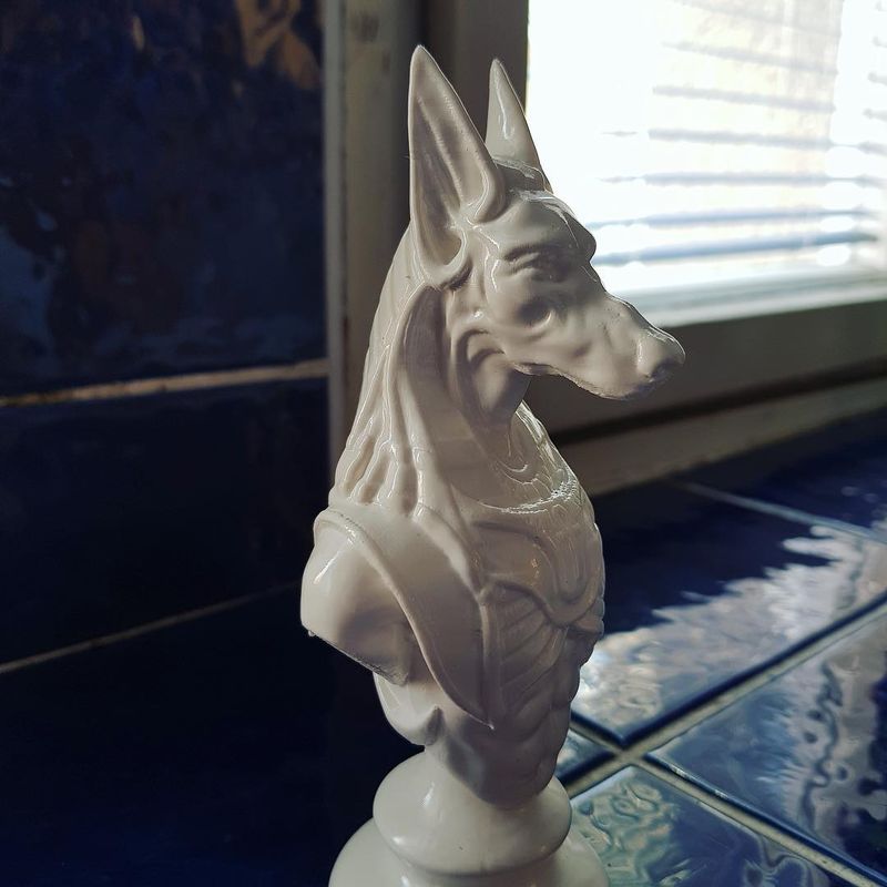 Below you can see a bust of Anubis. Printed with ASA and polished with acetone, this model is incredibly smooth/