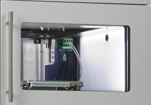 a build volume on the Apium M220 3D Printer
