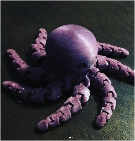 A purple meduse model printed on the Flashforce Adventurer 3 Pro 3D printer
