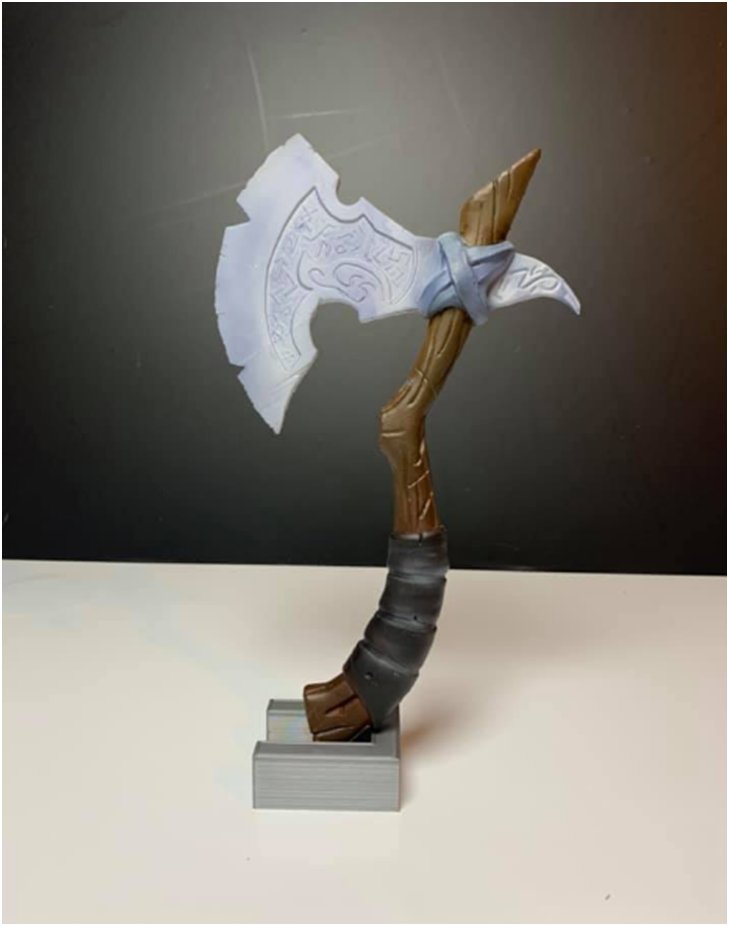 a axe model printed on the Flashforge Foto 13.3