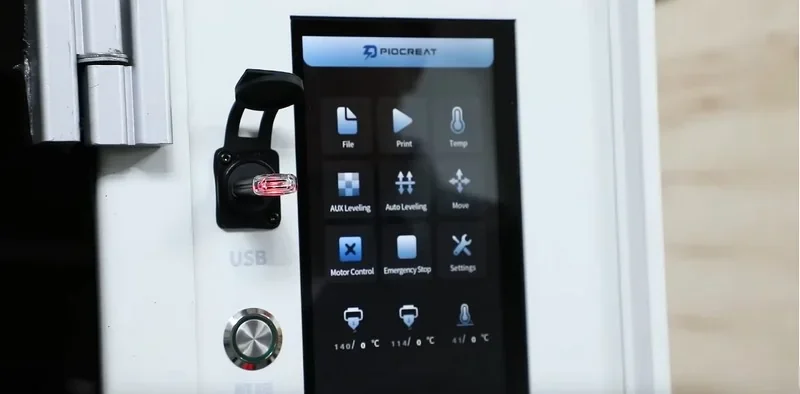 Piocreat g12 3D printer control panel with touchscreen interface, USB port, and operational buttons, featuring auto-level and print temperature settings.