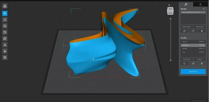 Piocreat G12 3D printer interface displays a complex, abstract blue and orange print model, surrounded by control panel and slicing options.